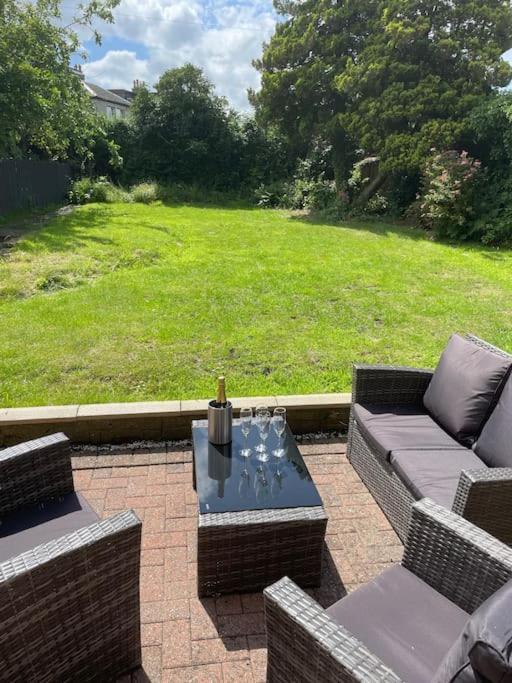Fantastic Home In Brightons, Falkirk. Polmont Zewnętrze zdjęcie