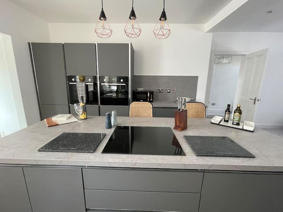 Fantastic Home In Brightons, Falkirk. Polmont Zewnętrze zdjęcie