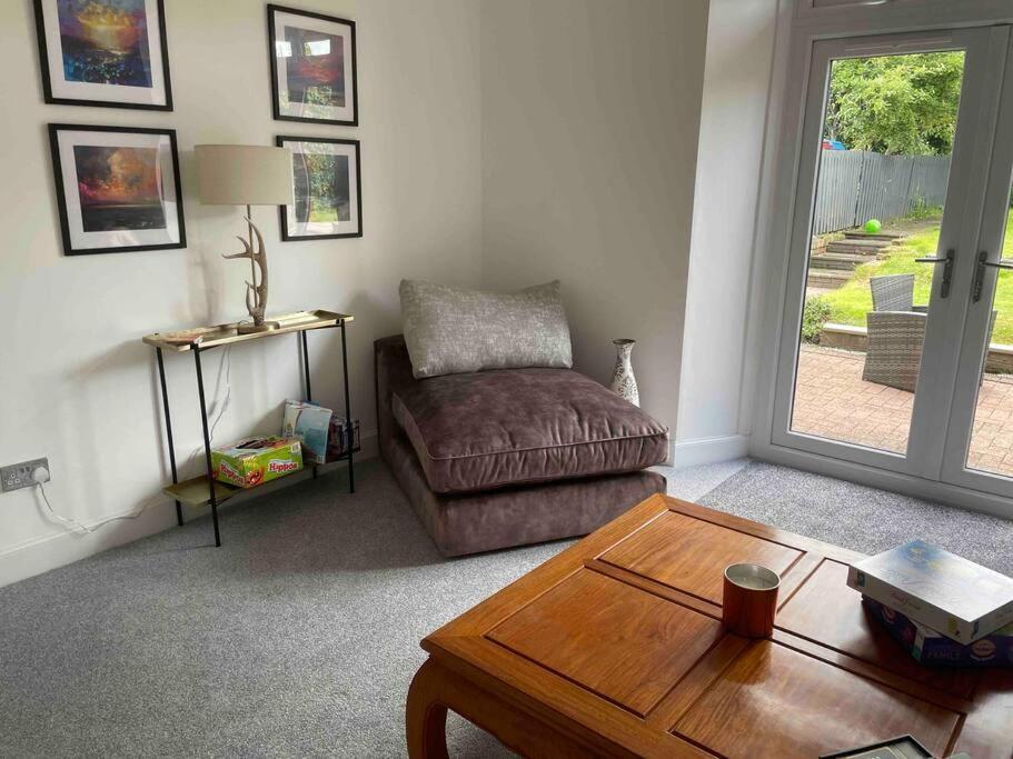 Fantastic Home In Brightons, Falkirk. Polmont Zewnętrze zdjęcie